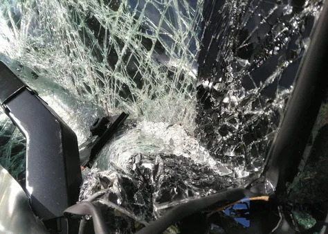 2025 Tesla Cybertruck All-Wheel Drive z USA, uszkodzony, nr VIN 7G2CEHED2SA076813